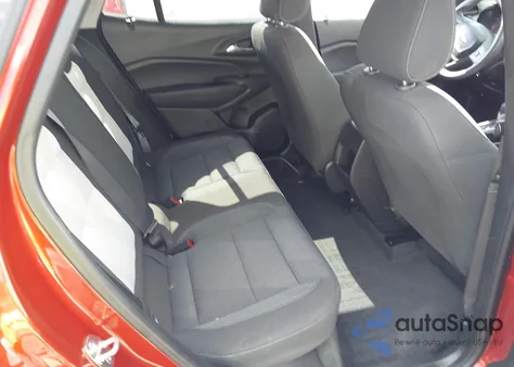 2024 Chevrolet Trax Fwd Sp z USA, uszkodzony, nr VIN KL77LFE21RC100376